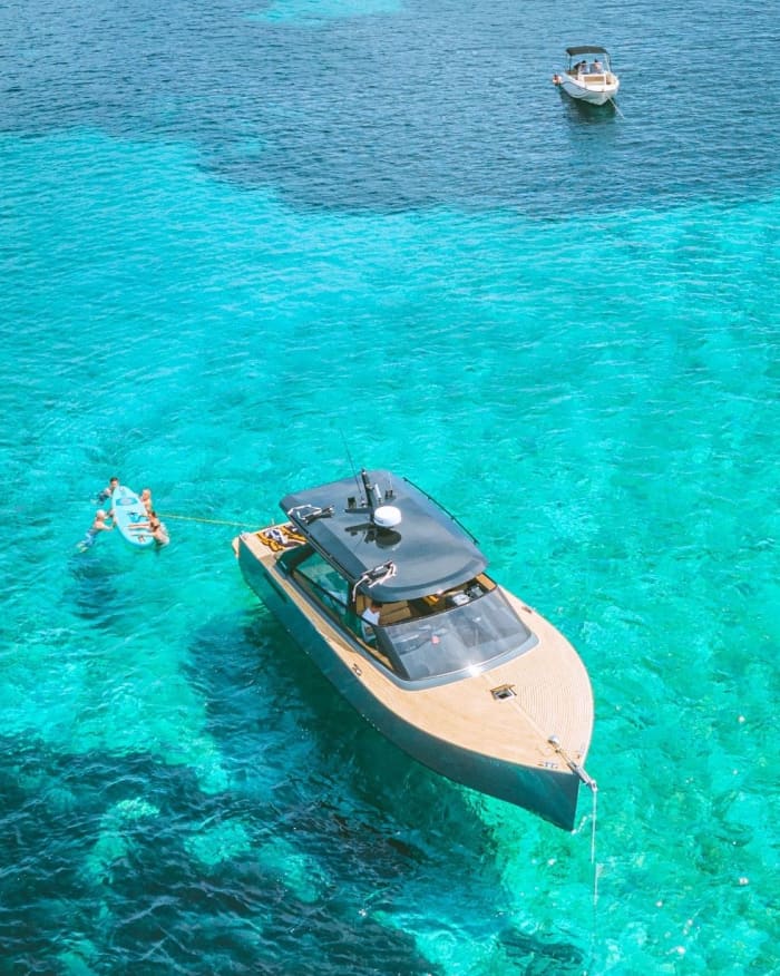Luxe kustontdekking: Blauwe lagune en eiland Solta