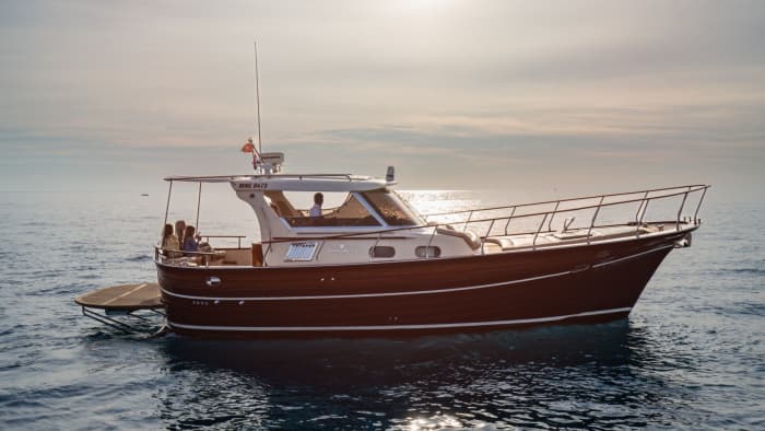 Halve dagcruise door de Rovinj-archipel en dolfijnen spotten bij zonsondergang