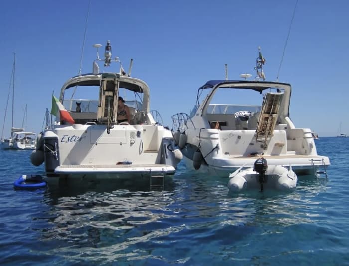 A day in the Gulf of Poets