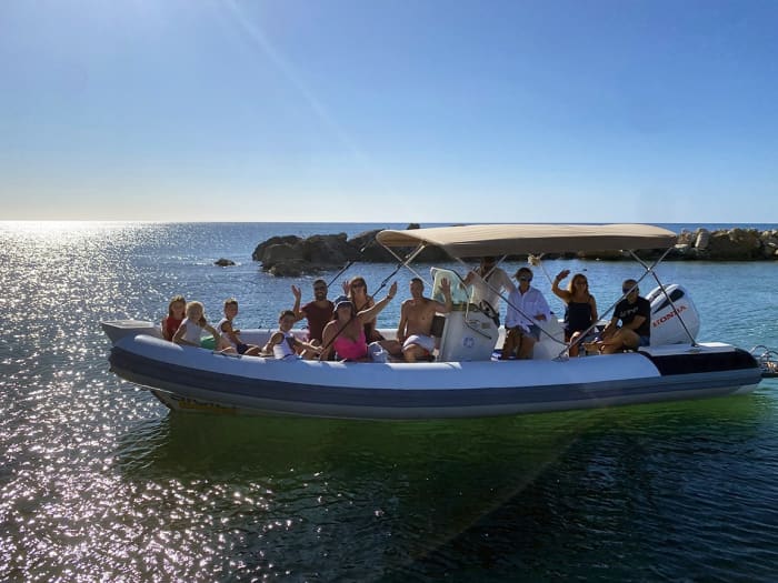 Ontdek Syracuse in één dag: het ware Dolce Vita op een motorboot.
