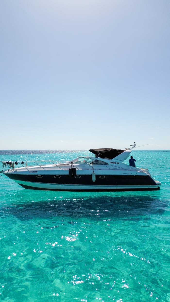 Een magische dag in Cancún op een motorboot.