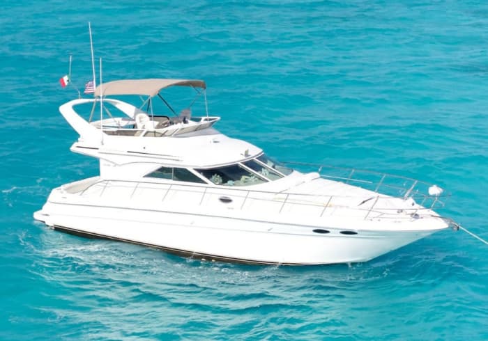 Ontdek Cancún: een volle dag zon op een motorboot