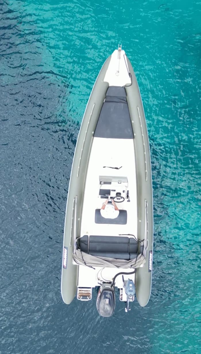 Excursión de medio día en barco a motor en Marathon.