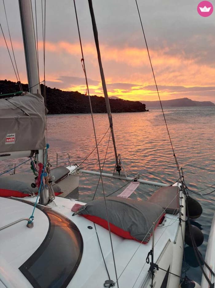 Fountaine Pajot: Aufwachen mit den Wellen: Private Bootstour am Morgen ab Vlychada