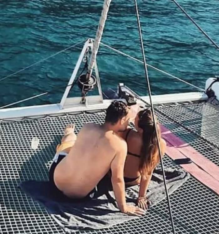 Fountaine Pajot: Aufwachen mit den Wellen: Private Bootstour am Morgen ab Vlychada