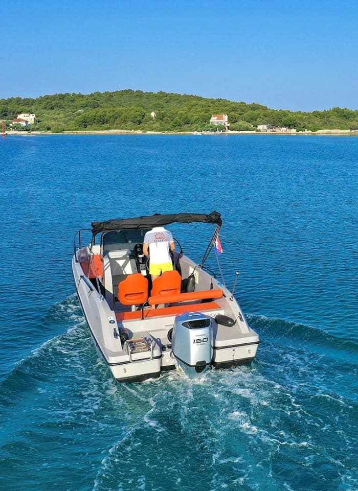 One day in Zadar on a motorboat