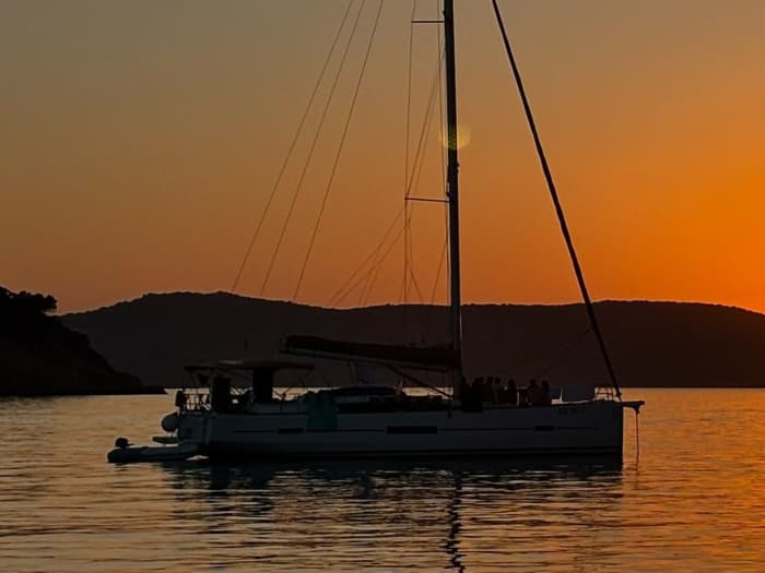 Sunset sail with an aperitif in the Gulf of Olbia