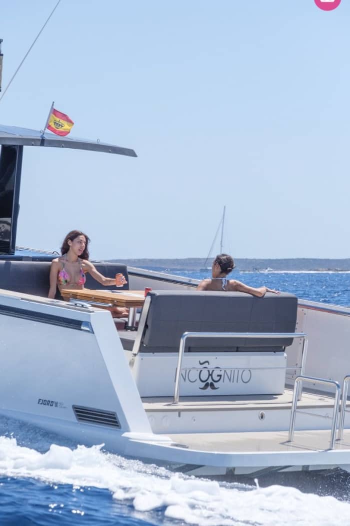 Luxury coastal cruise: From Ibiza Town to Tagomago