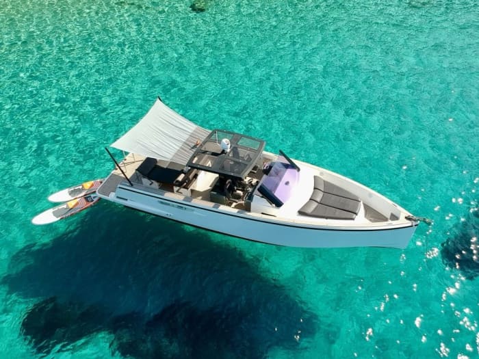 Luxury coastal cruise: From Ibiza Town to Tagomago