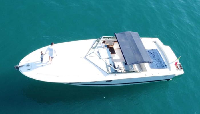 Descubra Amalfi en medio día a bordo del Tornado 38