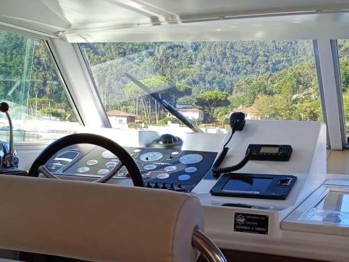 Ihr privates Motorboot für einen Tag rund um Lerici