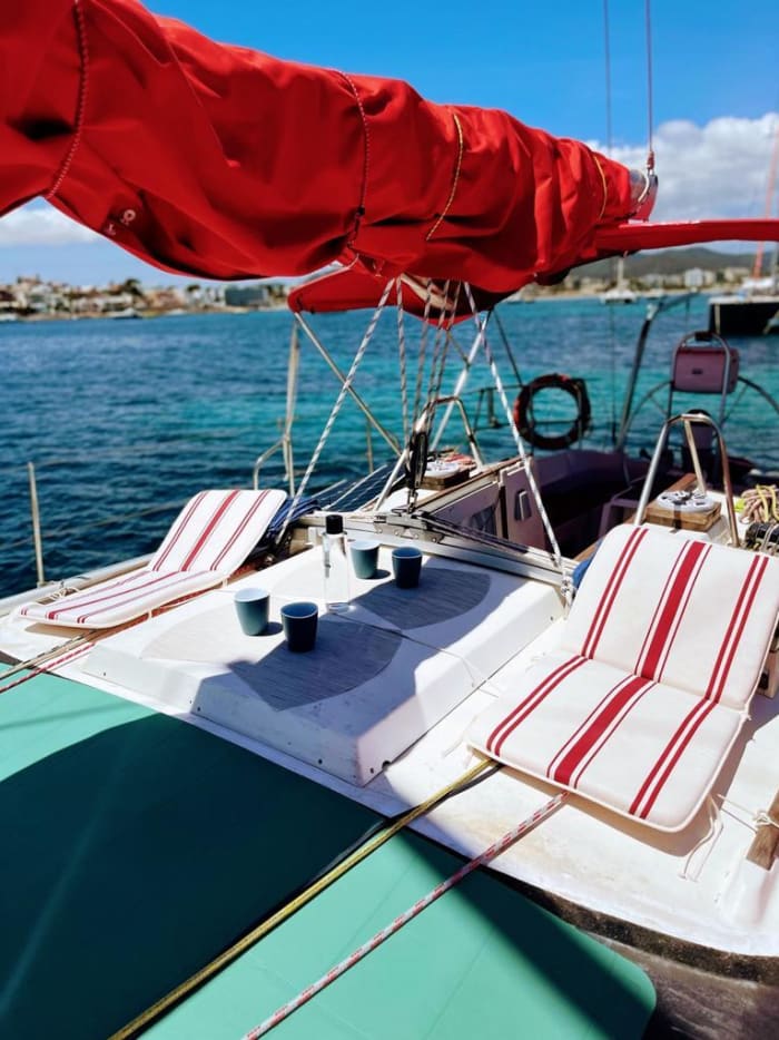 4 timmar sol och turkost vatten runt Formentera. Allt inkluderat 450 €
