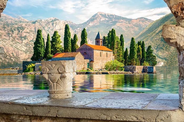 1.5-Hour Bay of Kotor & Perast Private Boat Tour