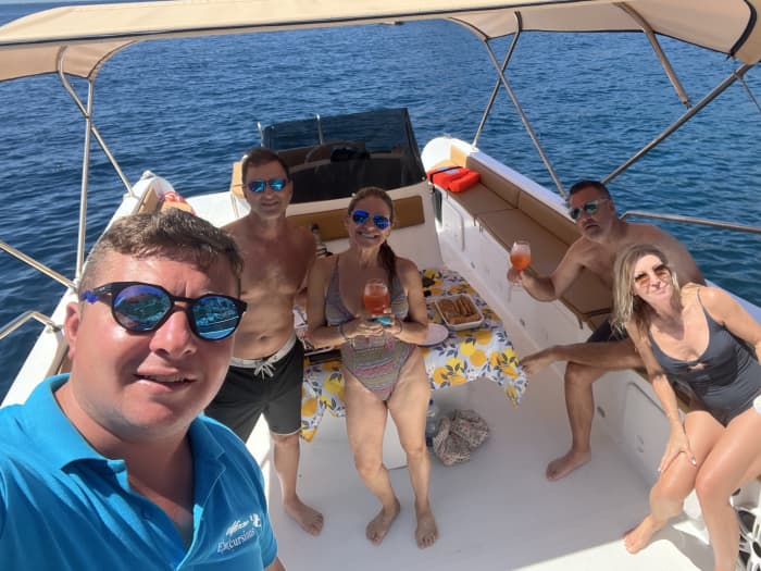 Explore Taormina in a half-day: Rent a motorboat for 3h30
