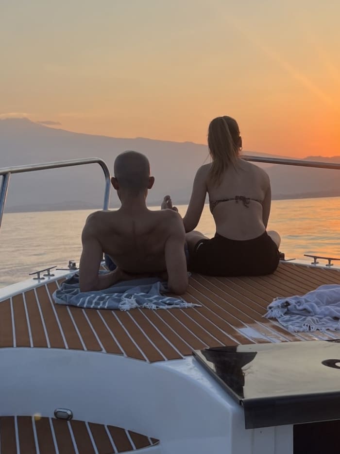 Explore Taormina in a half-day: Rent a motorboat for 3h30