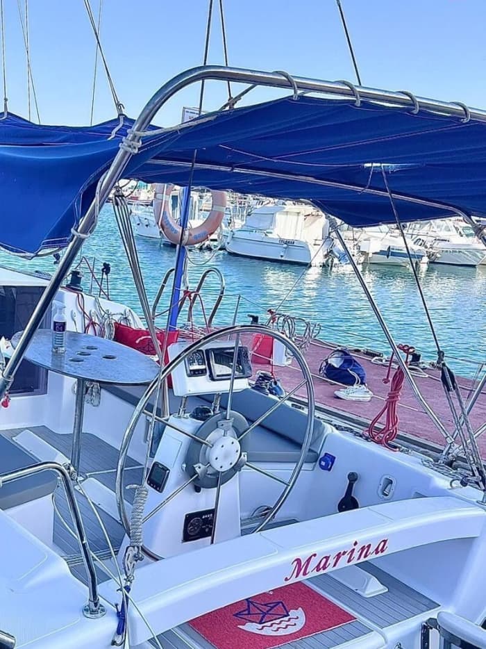 Explore El Campello and enjoy a full day of sailing on a sailboat