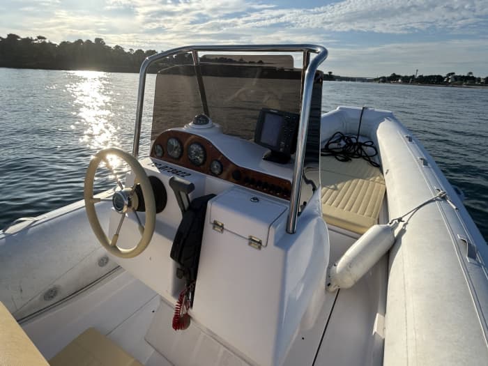 Sail to the Glénan Islands with up to 12 people on the same boat!