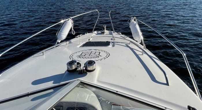 Half-day boat trip in Grünau on a motorboat