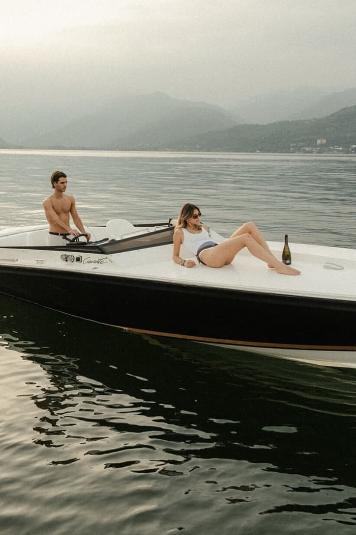 Ultimativer Luxus – Ganztägige exklusive Tour um den Lago Maggiore auf einer Cigarette Racing 28SS