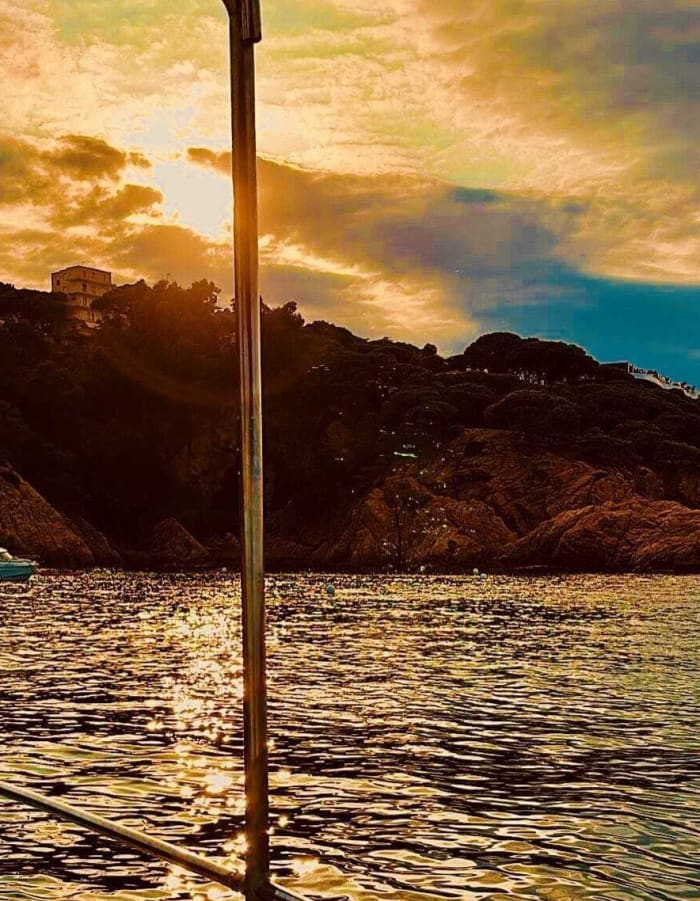 Explore Platja d'Aro by boat: A full day on the water aboard a motorboat