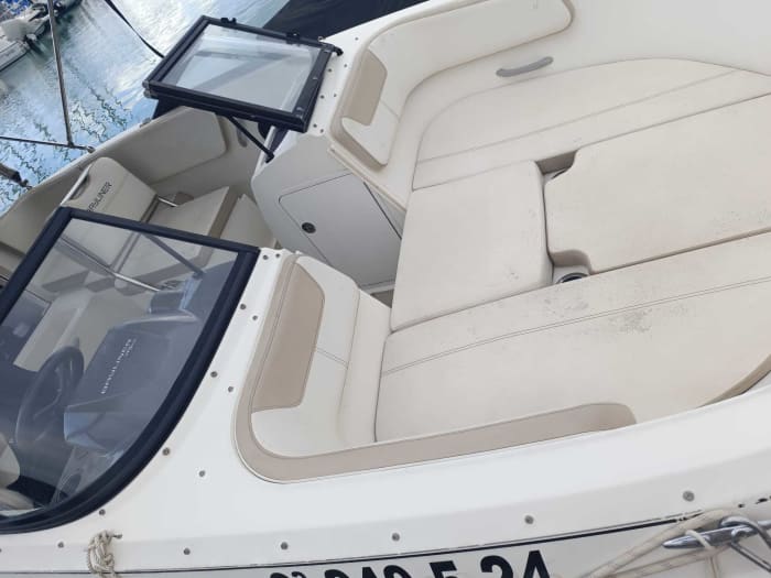 Entdecken Sie die Küste von Alcossebre: Ein kompletter Tagesausflug an Bord eines Motorboots
