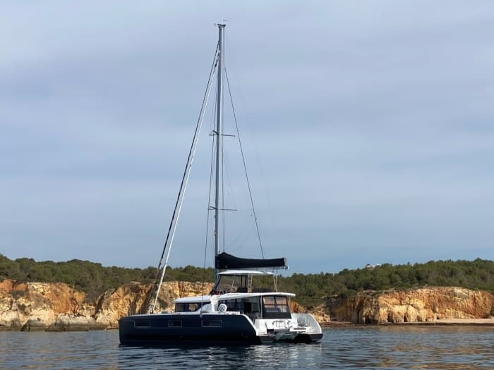 Passe o dia nas águas mornas de Marbella ou Sotogrande.