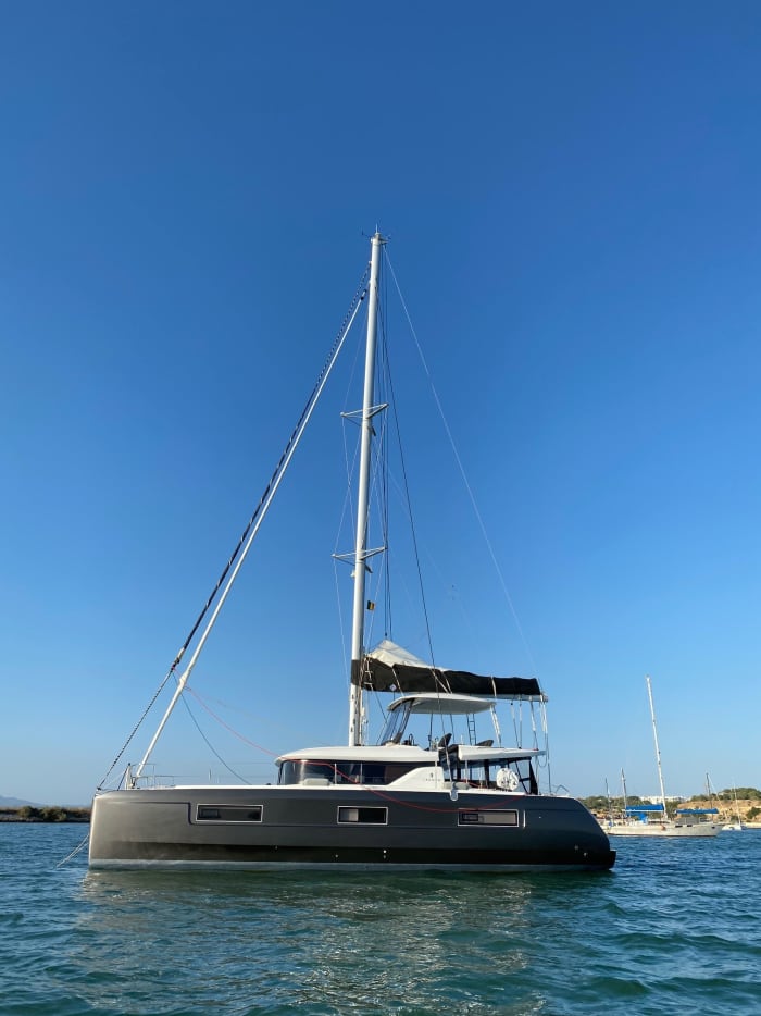 Passe o dia nas águas mornas de Marbella ou Sotogrande.