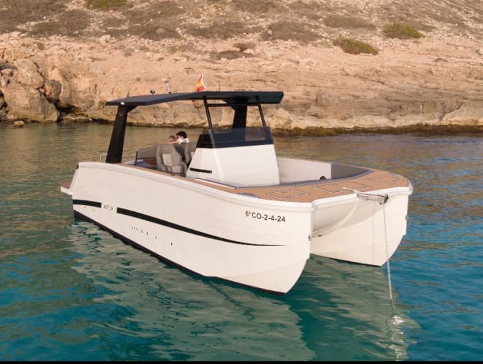 A Full Day of Secret Coves & Open Sea Freedom in Mallorca