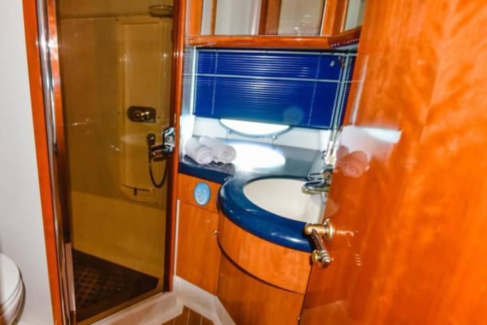 Het beste van Marmaris vindt u op het water: een privé-dagtocht op een motorjacht.