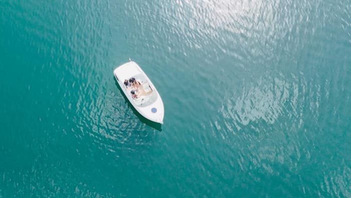 A day on Lake Como in a motorboat