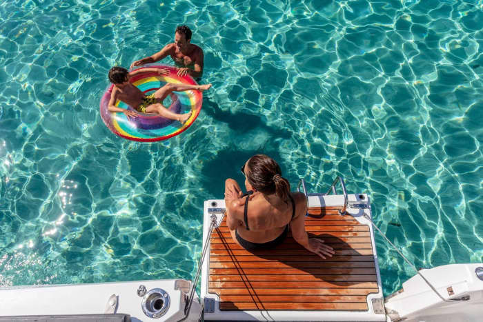 A bespoke Latsi voyage: Full day of magic on a motor yacht