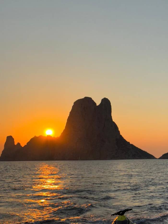 Sonderangebot! Sonnenuntergangserlebnis im Es Vedrà (täglich 17–21 Uhr)
110 € pro Person!