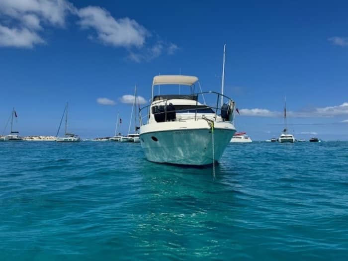 Découvrez les rivages de Garrucha : une excursion d'une journée complète à bord d'un bateau à moteur