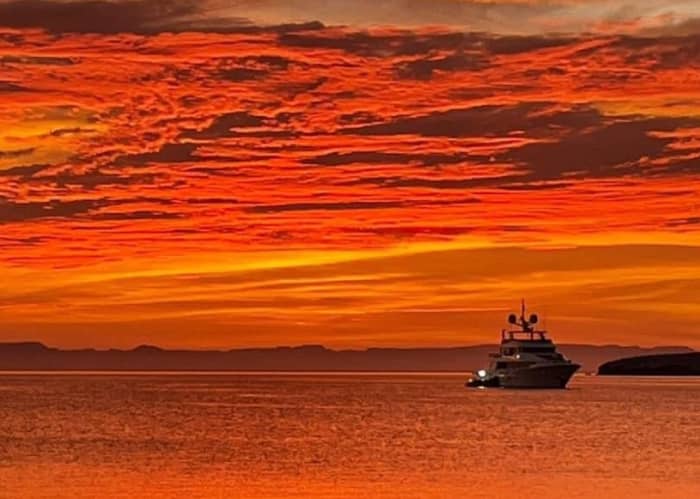 Détendez-vous lors d'une excursion en bateau de 4 heures à La Paz