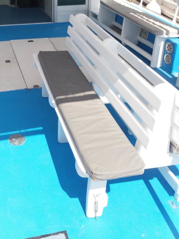 Heading to Comino & Gozo: 6-hour private cruise between wild coves and crystal-clear waters
