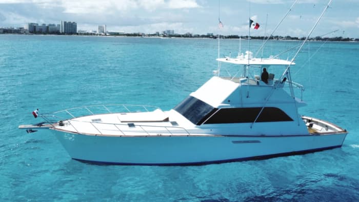 Charter een 55ft oceaanjacht in Cancun – een privéboottocht naar Isla Mujeres