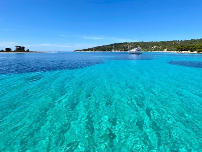 Excursion en bateau à moteur d'une demi-journée à Split