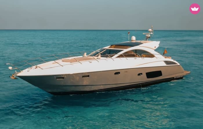64’ SUNSEEKER - Cruise in Luxury through Cancun Bay! 4 hours