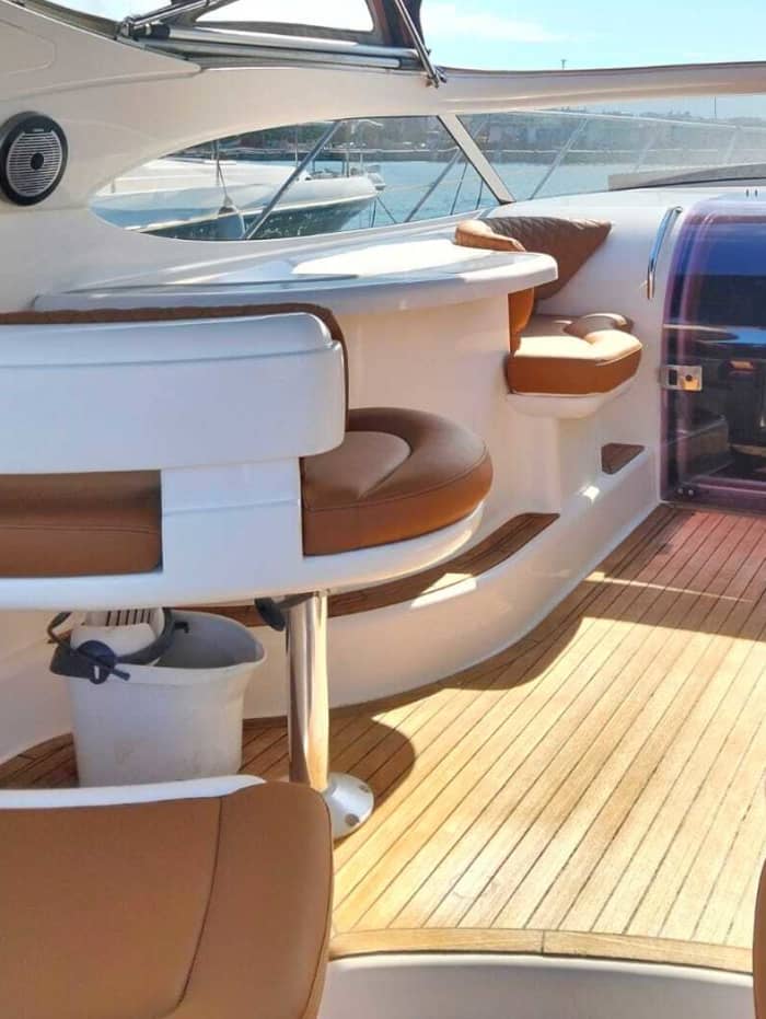 Beleef de mediterrane droom: een complete dag op Ibiza