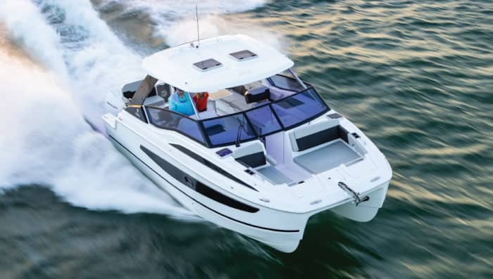 Half-day trip in Fréjus on a motorboat