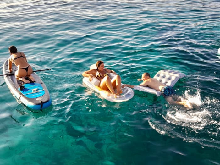 Palma Bay Serenity: 2-Hour Teatime Escape from La Lonja