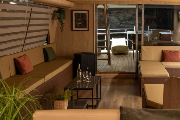 Croisière en yacht privé vers l'ancienne Délos et les eaux turquoise de Rhenia