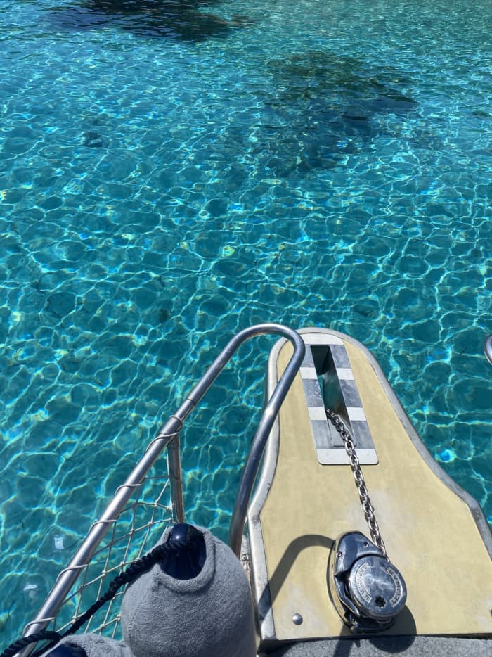 Upptäck La Maddalena: En heldag i solen på en motorbåt