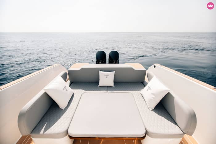 Boat trip to Formentera: relaxation and turquoise waters