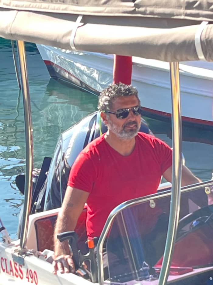 Privé speedboottocht naar de verborgen baaien van Bodrum - Kapitein Gürsoy