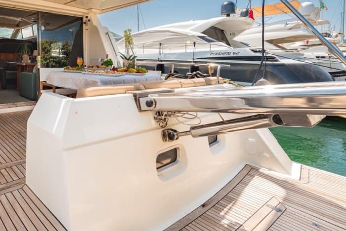 From Vows to Views: A Boat Experience Made for Love