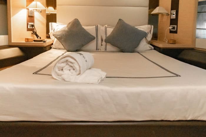 Azimut 84 Yacht Charter: Nichupté Lagoon, Isla Mujeres & Reef Snorkeling!