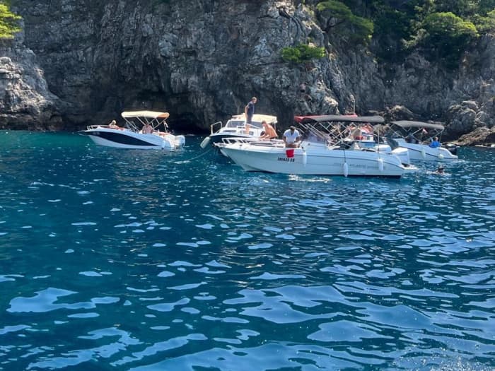 4h Blue & Green Caves and Blue Lagoon