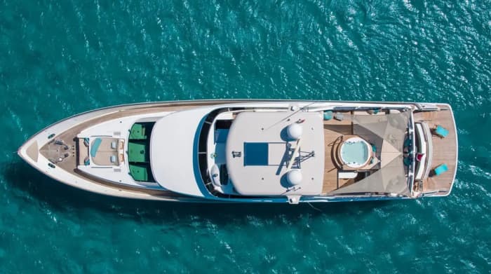 Luxury redefined in Dubai: An unforgettable day on a motor yacht