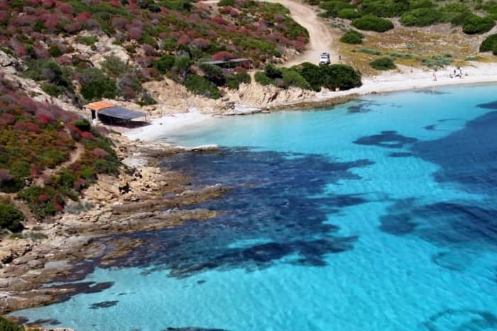 Discover Pegli on a sailboat for a full day
